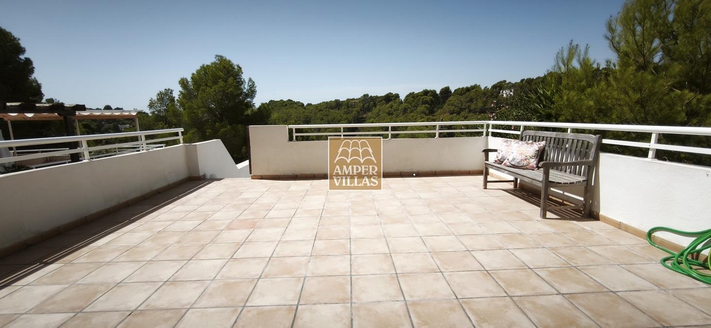 Precioso apartamento reformado integralmente con amplias terrazas.